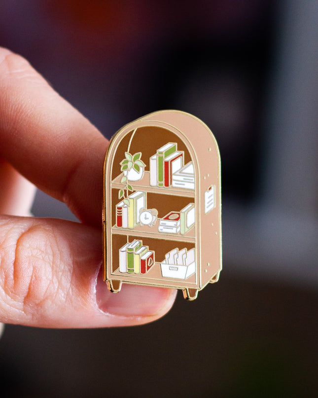 Bookshelf Enamel Pin