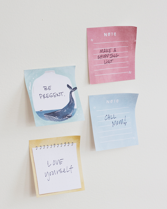 Sea Creature: Whale Sticky note