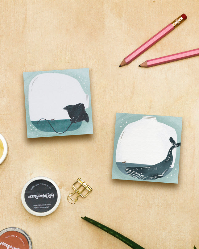 Sea Creature: Whale Sticky note