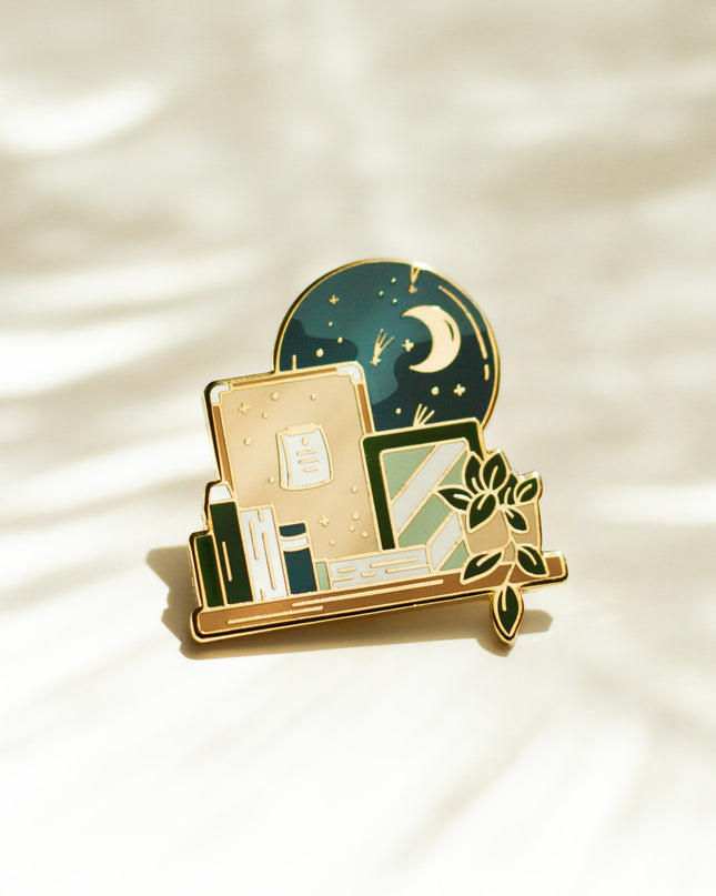 Goodnight Bookshelf Enamel Pin